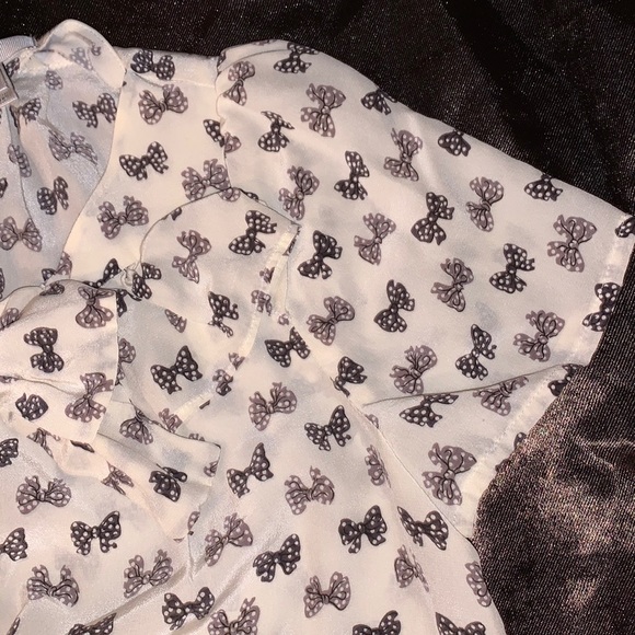 J. CREW Silk blouse with bows print, size 0 - Picture 10 of 14
